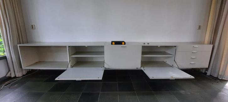 Pastoe, witte hang wandkast, jaren ‘60, Huis en Inrichting, Kasten | Dressoirs, Gebruikt, 200 cm of meer, 25 tot 50 cm, Met lade(s)