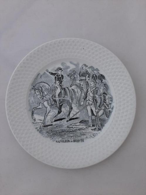 Napoleon in Egypte 1887 Petrus Regout Maastricht, Antiek en Kunst, Antiek | Keramiek en Aardewerk, Ophalen of Verzenden