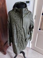 HEMA Regenjas XL - Groen met Zwarte Print, Maat 46/48 (XL) of groter, Ophalen of Verzenden, Zo goed als nieuw, HEMA