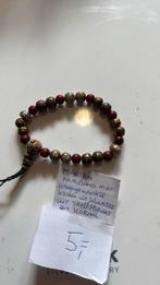 Mantra armband met hangermaakte kralen uit klooster uit shel, Ophalen of Verzenden