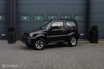 Suzuki Jimny 1.3 Exclusive 4WD|Airco|NAP|Lichtmetalen velgen, Auto's, Suzuki, Zwart, 4 stoelen, Zwart, Bedrijf