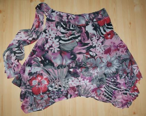 Miss etam gebloemde dubbele rok maat 40 met puntige onderkan, Kleding | Dames, Rokken, Gedragen, Maat 38/40 (M), Ophalen of Verzenden
