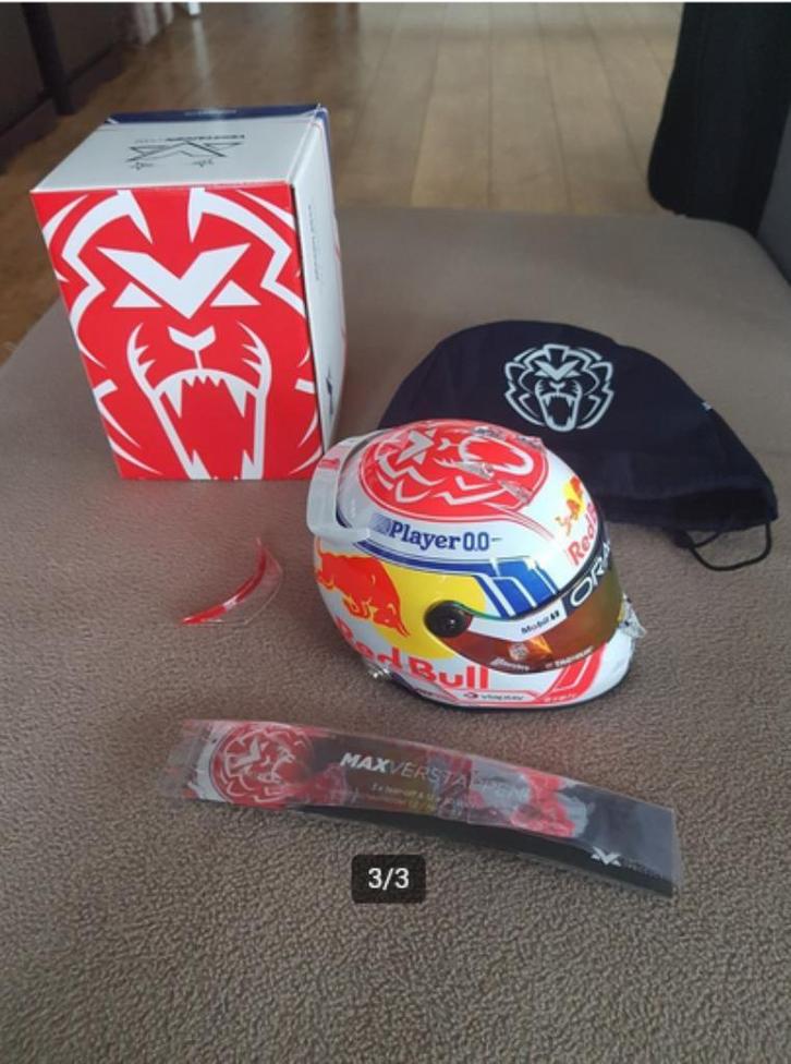 Verstappen 1:2 helm seizoen 2023, Verzamelen, Automerken, Motoren en Formule 1, Nieuw, Formule 1, Ophalen of Verzenden