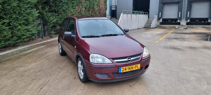 Opel Corsa C 1.2 16V Essentia, Auto's, Opel, Particulier, Corsa, Airbags, Centrale vergrendeling, Dakrails, Elektrische ramen