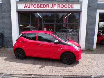 Toyota Aygo 1.0 VVT-i x-now AIRCO,LED, 2 EIGENAAR ! beschikbaar voor biedingen