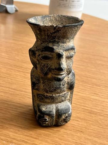 Pre Colombian Sculpture beschikbaar voor biedingen