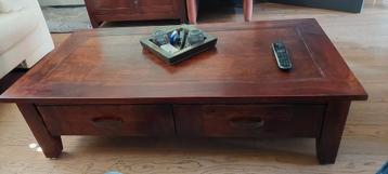 Salontafel  beschikbaar voor biedingen