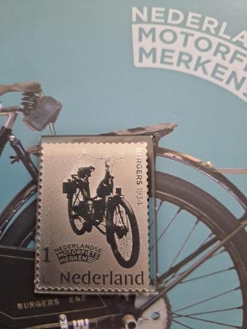 ZILVEREN POSTZEGEL CARNET NO 22 /BURGERS 1934 NED.MOTORFIETS beschikbaar voor biedingen