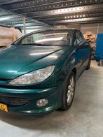 Peugeot 206 1.6 16V CC 2003 Groen, Voorwielaandrijving, 4 cilinders, Cabriolet, 4 stoelen