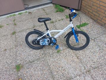 B-Twin kinderfiets 16 inch Astronaut, conditie goed beschikbaar voor biedingen