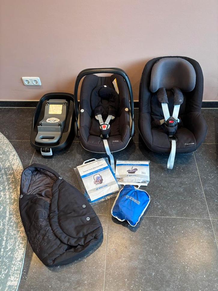 Maxi Cosi Pebble + Pearl met FamilyFix - Complete Set!, Kinderen en Baby's, Autostoeltjes, Zo goed als nieuw, Maxi-Cosi, 0 t/m 13 kg