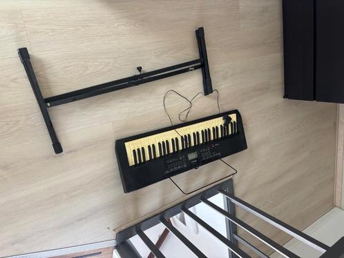 Ringway TB100 Keyboard, Muziek en Instrumenten, Keyboards, Zo goed als nieuw, 61 toetsen, Overige merken, Met standaard, Ophalen
