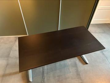 Bureau (gratis af te halen)