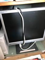 Twee oude flatscreen beeldschermen, Ophalen of Verzenden, Refurbished