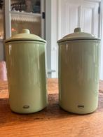 Twee aardewerk voorraadpotten, Huis en Inrichting, Keuken | Potten en Pannen, Ophalen, Zo goed als nieuw, Overige materialen, Pot, Bus of Blik
