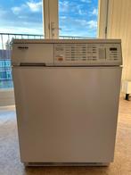 Miele Novotronic T695C Super droger, Ophalen, 4 tot 6 kg, Zo goed als nieuw, Voorlader