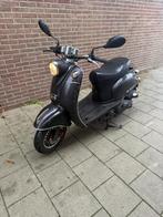 La souris trendy retro geel kent gaaf bj ‘21, riva btc agm, Fietsen en Brommers, Scooters | Overige merken, Ophalen, Maximaal 45 km/u