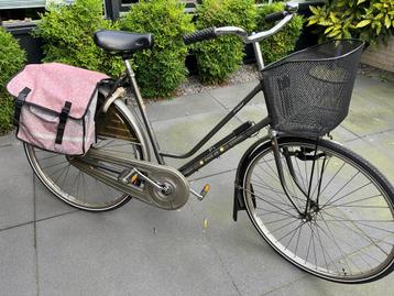 Stationsfiets beschikbaar voor biedingen