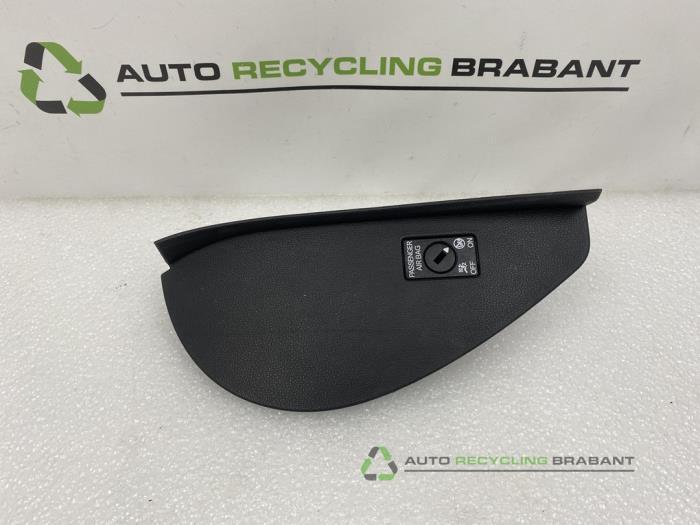 Dashboard sierlijst van een Volkswagen Beetle, Auto-onderdelen, Dashboard en Schakelaars, Gebruikt, 3 maanden garantie, Ophalen of Verzenden