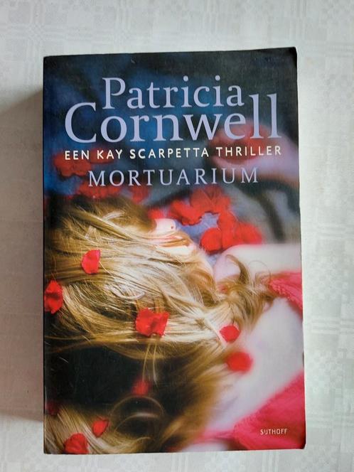 Patricia Cornwell,  Mortuarium, Boeken, Thrillers, Zo goed als nieuw, Ophalen of Verzenden