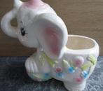 vintage nieuwe olifant bloempot 16 cm hoog, Tuin en Terras, Nieuw, Ophalen of Verzenden, Overige vormen, Aardewerk