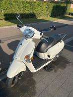 Snorscooter - UNIEKE KM STAND van 3780 km, Fietsen en Brommers, Scooters | Kymco, Ophalen, Zo goed als nieuw, Benzine, Like