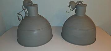 Industriële Lampen Set beschikbaar voor biedingen