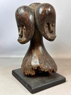 250515 Oud Afrikaans Byeri Fang 4 faces sculpture uit Gabon., Ophalen of Verzenden