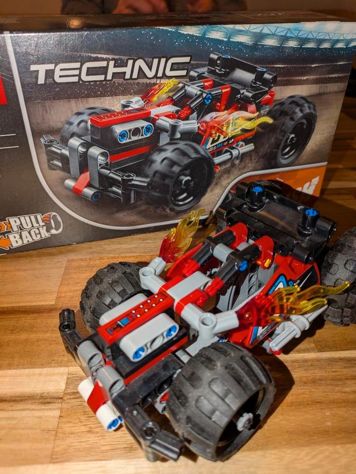 LEGO Technic 42073 BASH! - Complete Set, Kinderen en Baby's, Speelgoed | Duplo en Lego, Zo goed als nieuw, Lego, Complete set