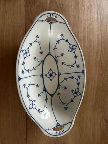 Saks broodschaal  Gestempeld Jäger    beschikbaar voor biedingen