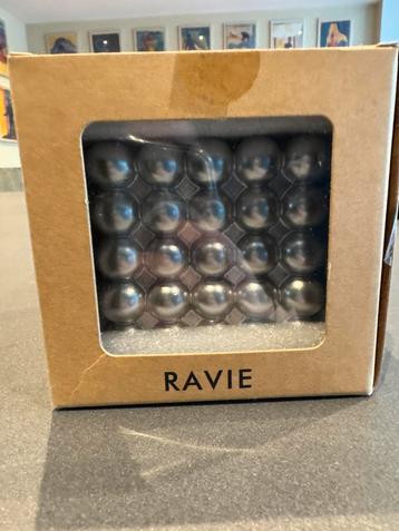 11x Ravie bubbel kaars zilver beschikbaar voor biedingen