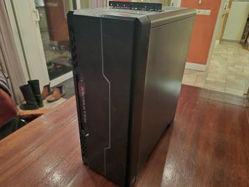 Xigmatek PC-behuizing, EVGA 500W PSU, Toshiba 1TB HDD beschikbaar voor biedingen