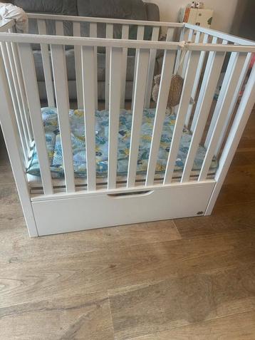 Cabino Box, Joolz kinderwagen en maxicosi Cybix cloud  beschikbaar voor biedingen