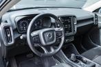 Volvo XC40 T2 Automaat Momentum Core | Parkeercamera | Parke, Auto's, Volvo, Te koop, Zilver of Grijs, Benzine, Emergency brake assist
