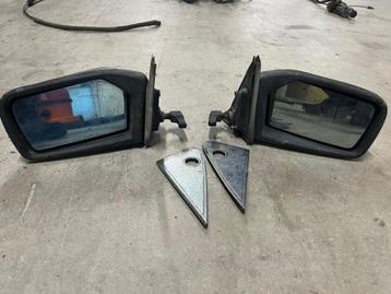 Mercedes Benz W123 buitenspiegel rechts beschikbaar voor biedingen
