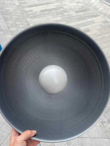 Mooie Plafondlamp - Strak Design beschikbaar voor biedingen