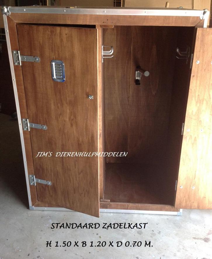 Zadelkast, Dieren en Toebehoren, Paarden en Pony's | Overige Paardenspullen, Nieuw, Overige soorten, Ophalen of Verzenden