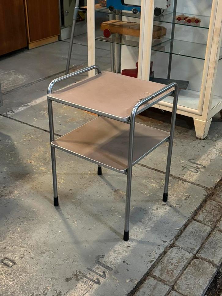 Vintage Gispen telefoon tafeltje, Huis en Inrichting, Tafels | Bijzettafels, Gebruikt, Rechthoekig, 60 cm of meer, Minder dan 55 cm