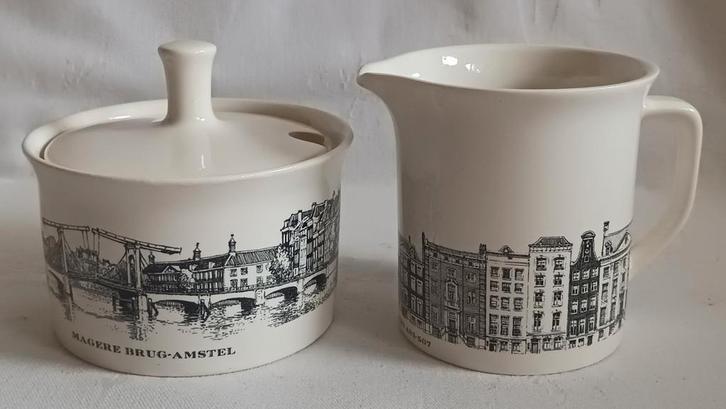 Roomstel Grachtenservies suikerpot en melkkannetje, Antiek en Kunst, Antiek | Servies compleet, Ophalen of Verzenden