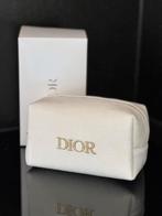 Prachtig Dior make-up tasje nieuw - velours Collectors item, Sieraden, Tassen en Uiterlijk, Toilettassen, Ophalen of Verzenden