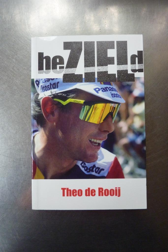 Bezield - Theo de Rooij, Boeken, Sportboeken, Zo goed als nieuw, Lopen en Fietsen, Ophalen of Verzenden