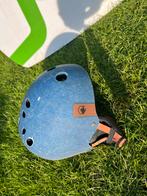 Helm jeans maat L 56-58cm, Watersport en Boten, Wakeboarden, Ophalen, Zo goed als nieuw, Overige typen