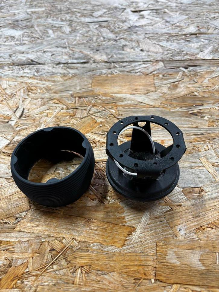 Simoni Racing Stuurnaaf Toyota Corolla/Starlet, Auto diversen, Auto-accessoires, Zo goed als nieuw, Ophalen of Verzenden