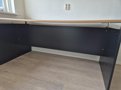 Groot bureau, Huis en Inrichting, Bureaus, Zo goed als nieuw, Bureau, Ophalen