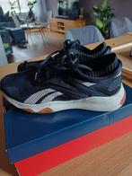 Uni sport fitness schoenen REEBOK mt 40 zgan, Ophalen, Zo goed als nieuw