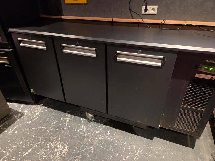 Gamko barkoeling 3 deurs zeer netjes horeca mancave koelkast, Witgoed en Apparatuur, Thuistaps, Zo goed als nieuw, Overige merken
