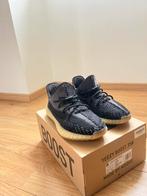 Yeezy boost 350 v2 carbon, Kleding | Heren, Schoenen, Zwart, Ophalen of Verzenden, Yeezy Boost 350 V2, Sneakers of Gympen