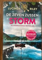 Storm - Lucinda Riley (Zeven Zussen, deel 2), Boeken, Ophalen of Verzenden, Zo goed als nieuw, Lucinda Riley, Nederland