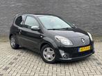 Renault Twingo 1.2-16V Collection airco-radio-nette auto, Gebruikt, Zwart, 4 cilinders, 4 stoelen