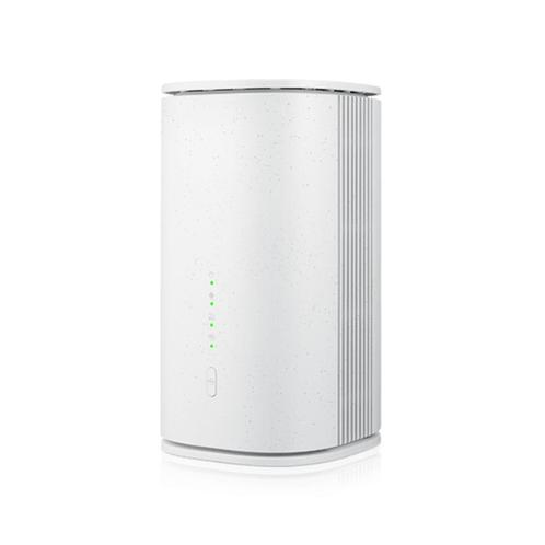 Zyxel 5G router / modem, Computers en Software, Routers en Modems, Zo goed als nieuw, Router met modem, Ophalen of Verzenden